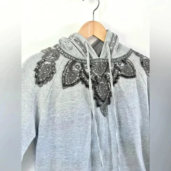 Love Sam Gray Beaded Sequin Wide Sleeve Embellished Hoodie Size Small - Picture 3 of 11
